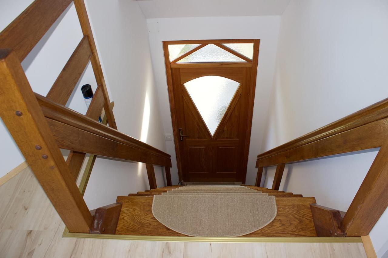 Malina Apartment Vransko Exterior photo